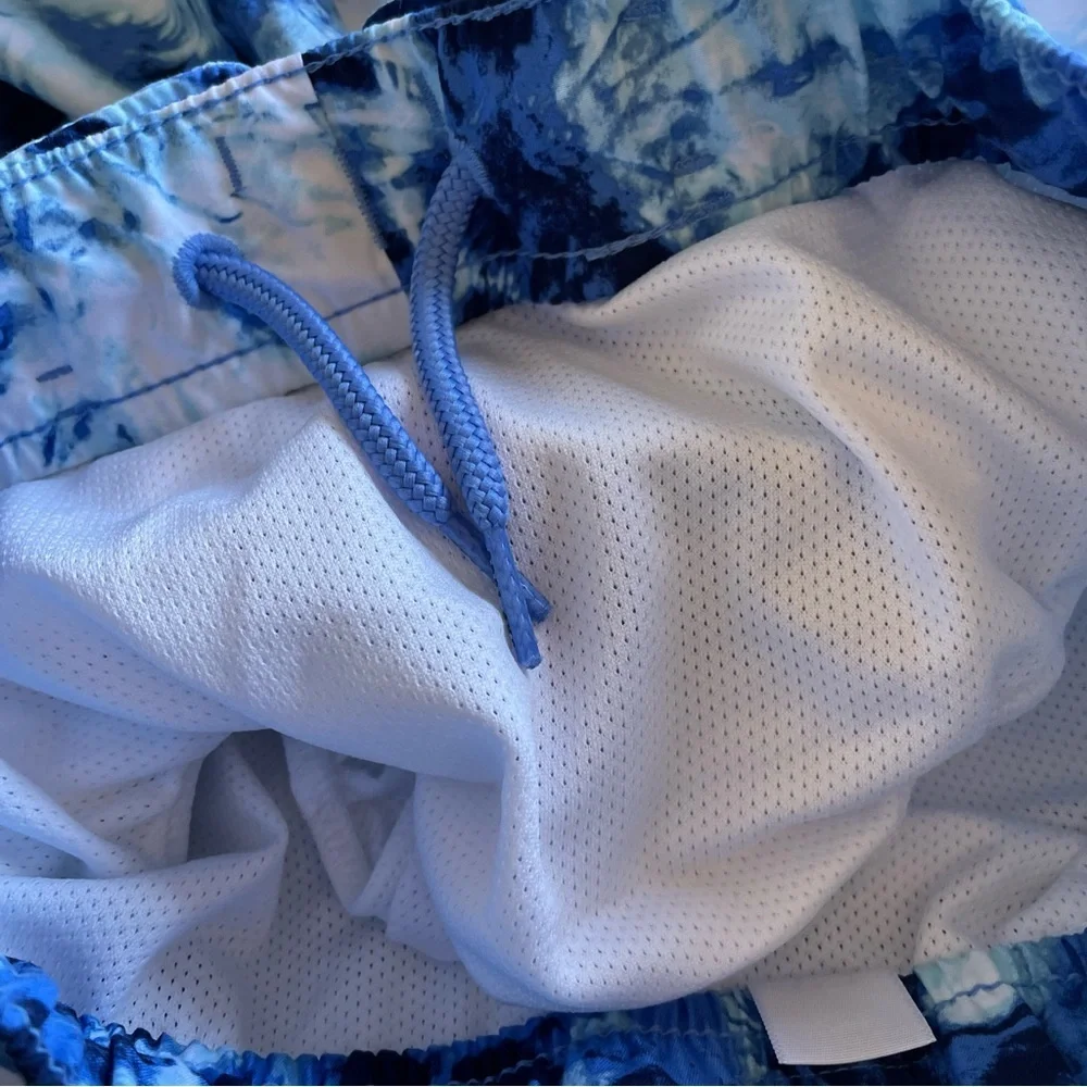 GAP Ocean Blue Tie-Dye Board‎ Shorts SPF 50+ NWT